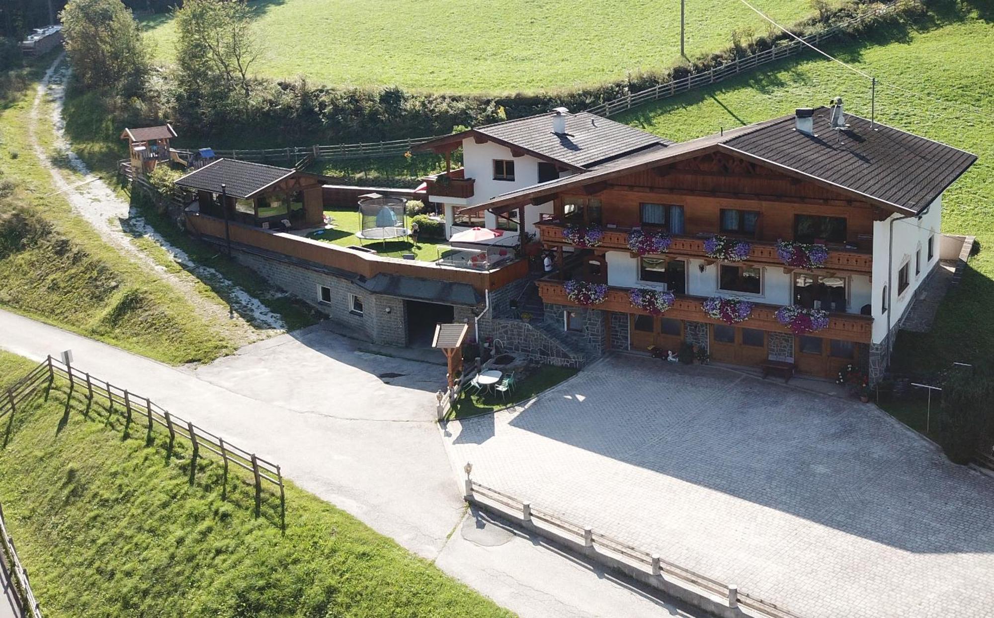 Landhaus Maria Neustift im Stubaital Luaran gambar